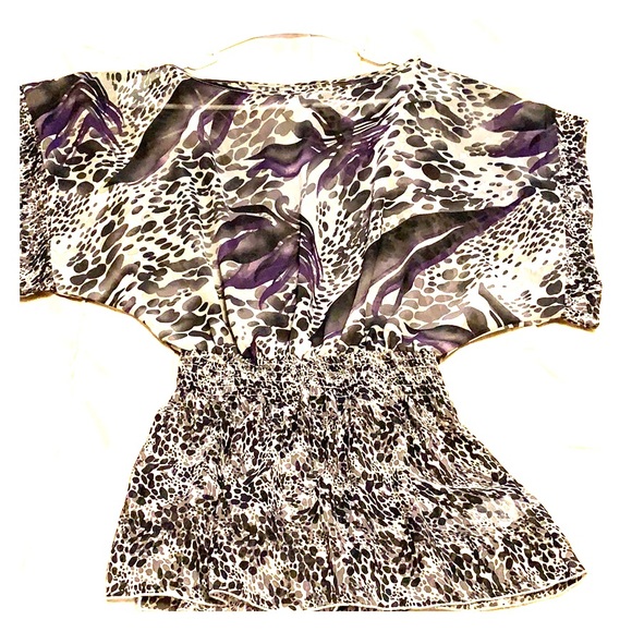 Summer top - Picture 1 of 4